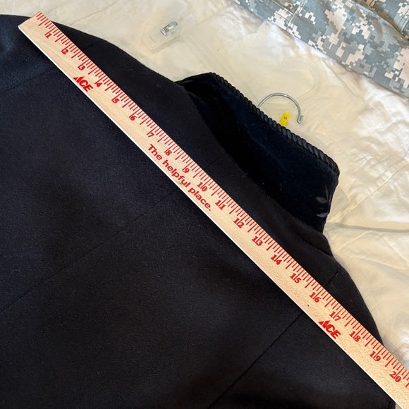 Vintage Black Wool Floral Trench Duster/Trench Coat - Picture 9 of 10